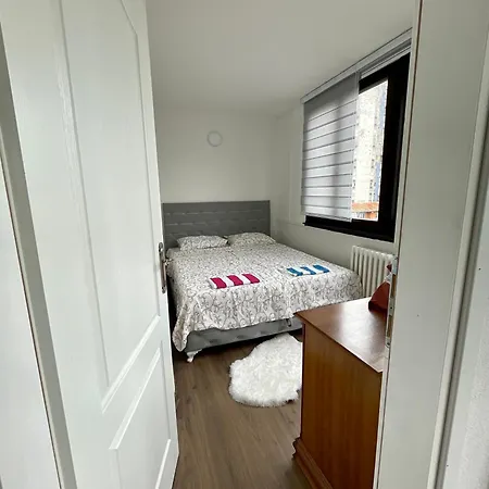 Your Away From Apartman